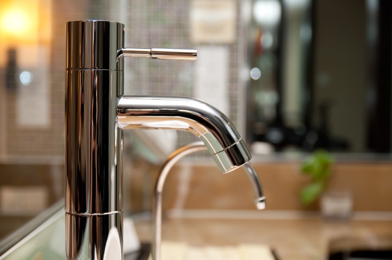 Sink Leaking Launton